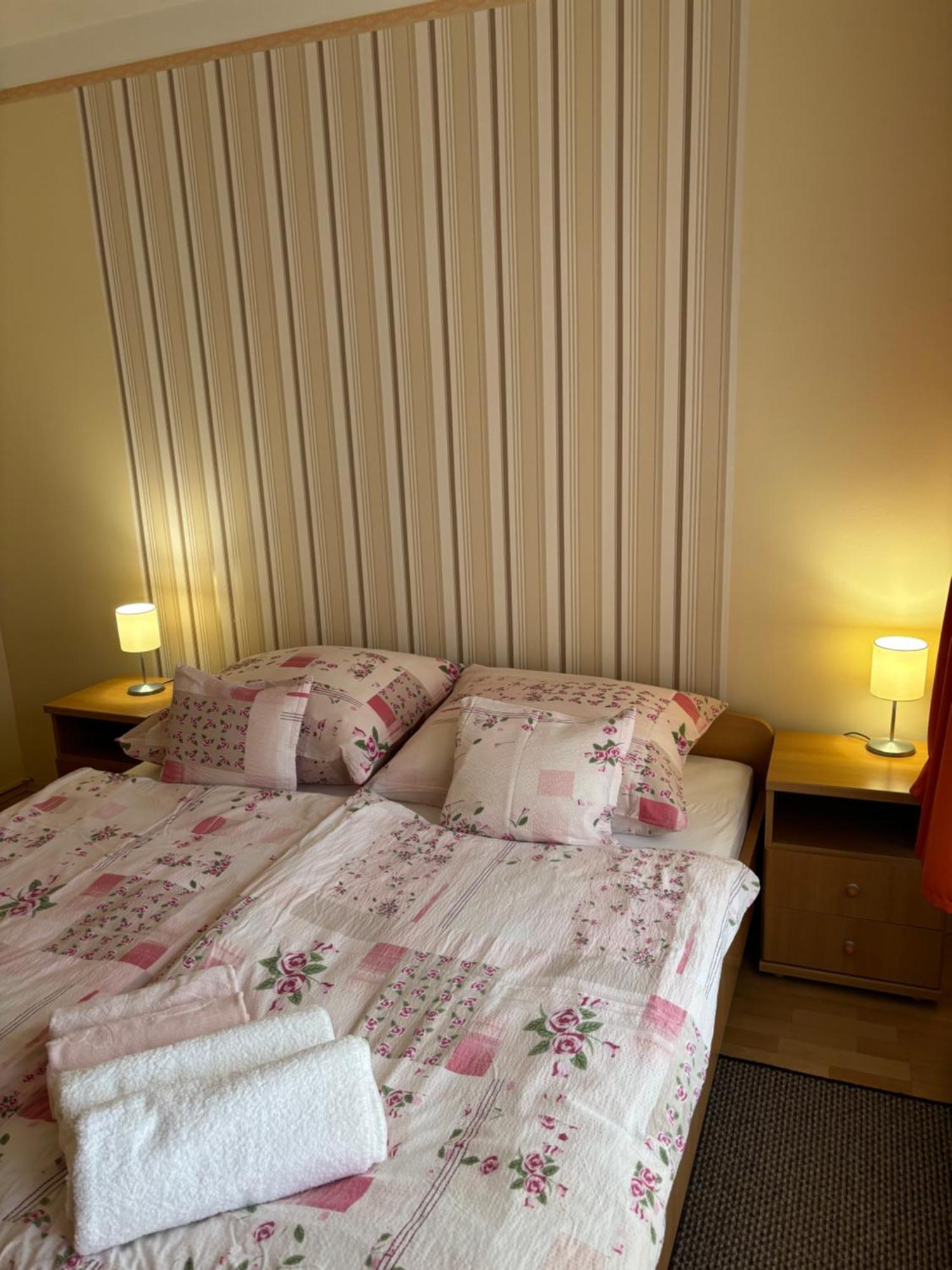 Afamado Apartman Fisli Héviz Zewnętrze zdjęcie